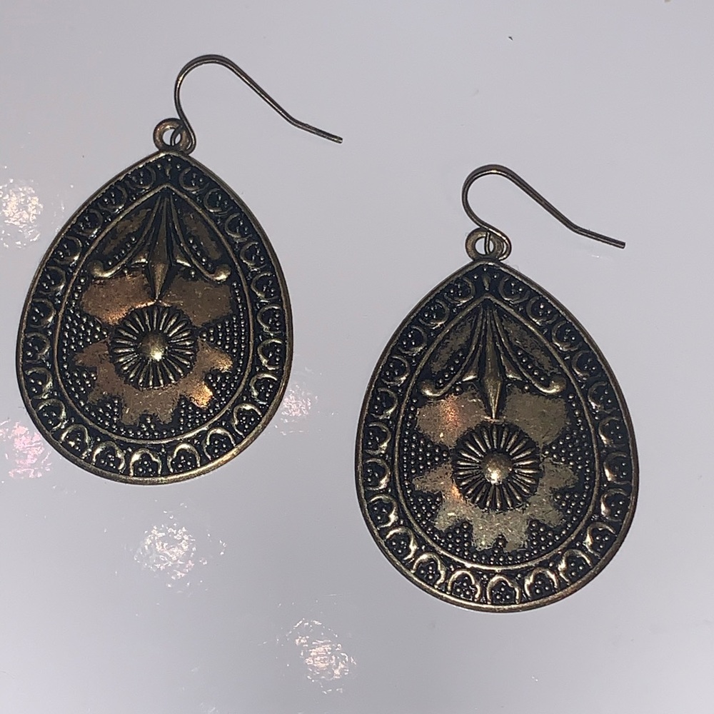 Egyptian style raindrop earrings
